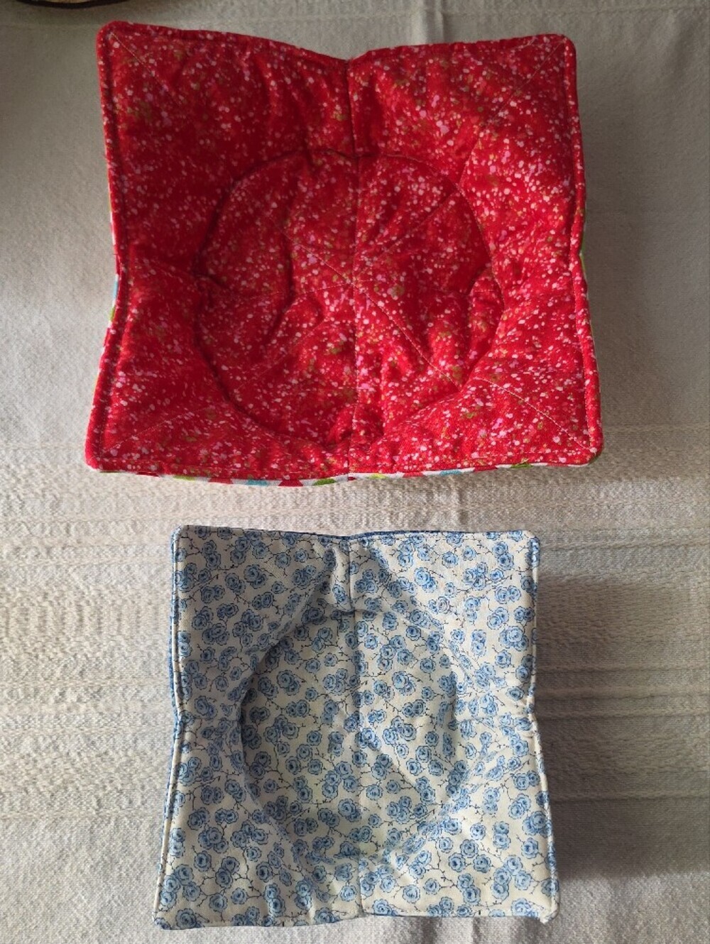 Set Of Two Handmade Microwavable Safe Bowl Cozy. NWOT